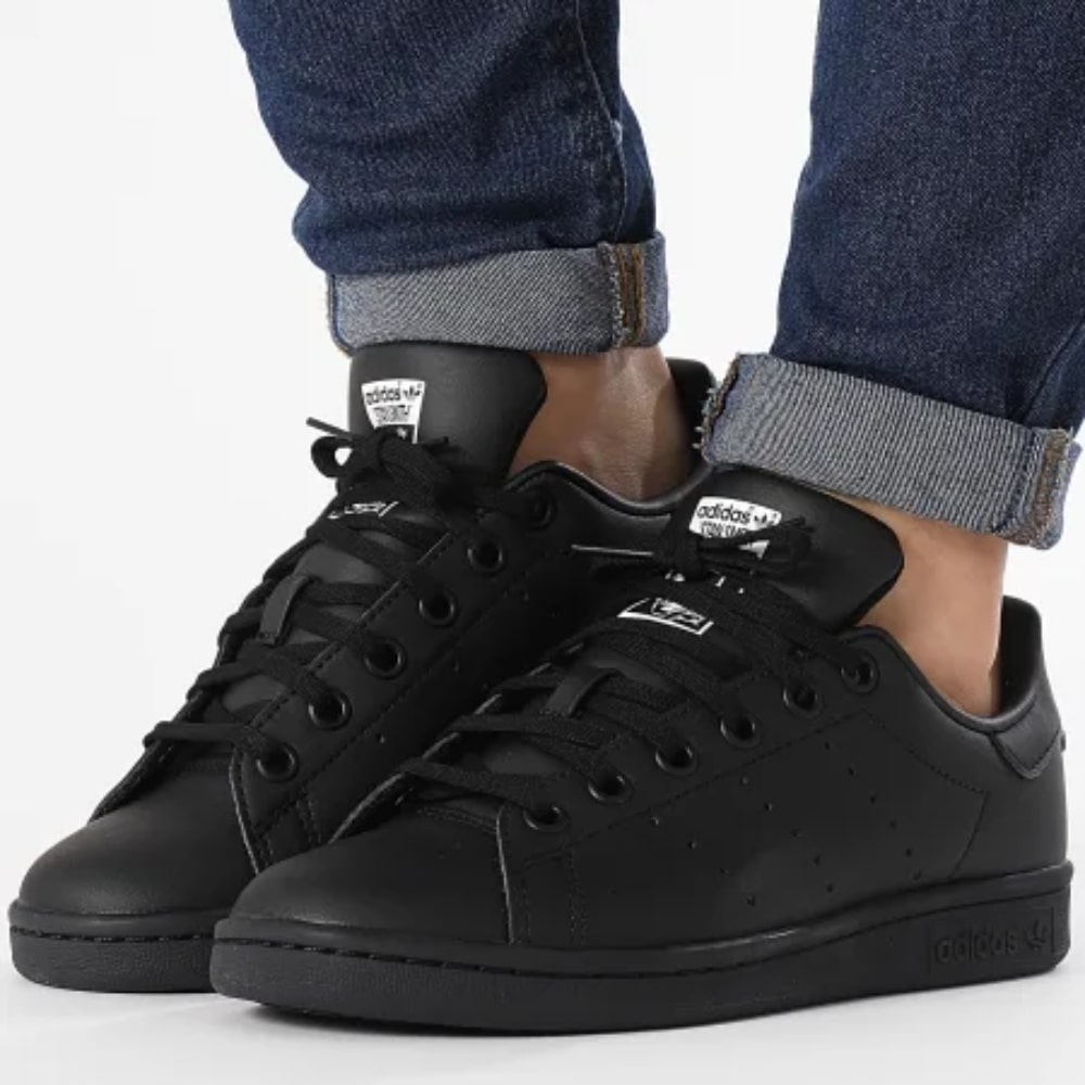 STAN SMITH