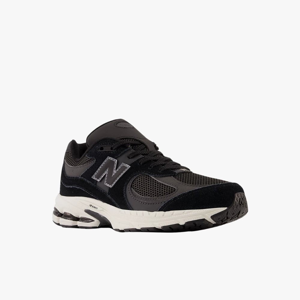 NEW BALANCE GC2002BK