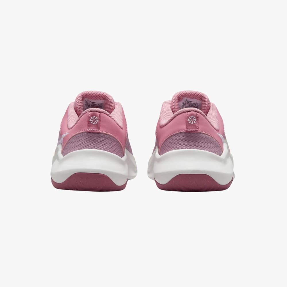 W NIKE LEGEND ESSENTIAL 3 NN