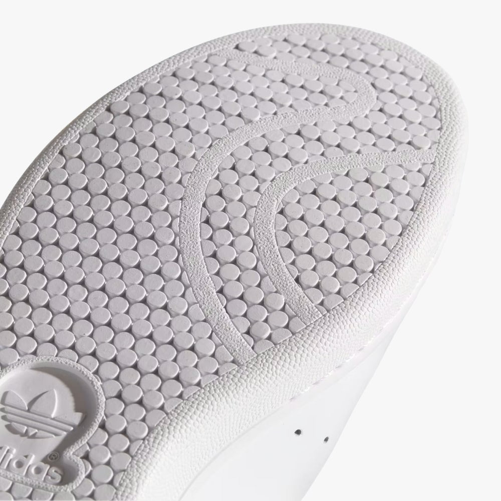 STAN SMITH