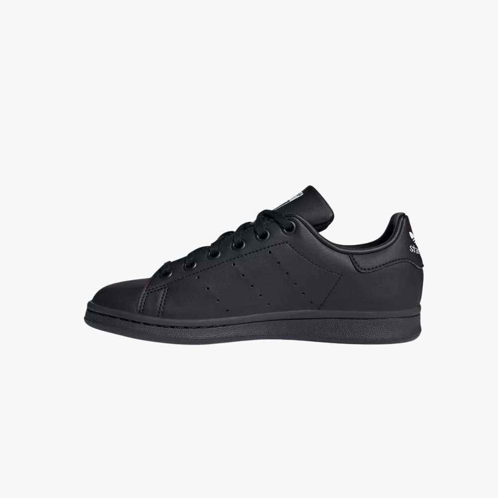 STAN SMITH