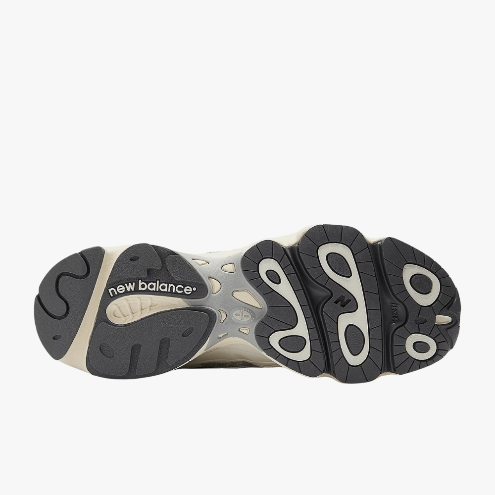 NEW BALANCE M1000MEW