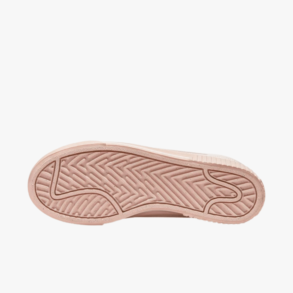 WMNS NIKE COURT LEGACY LIFT