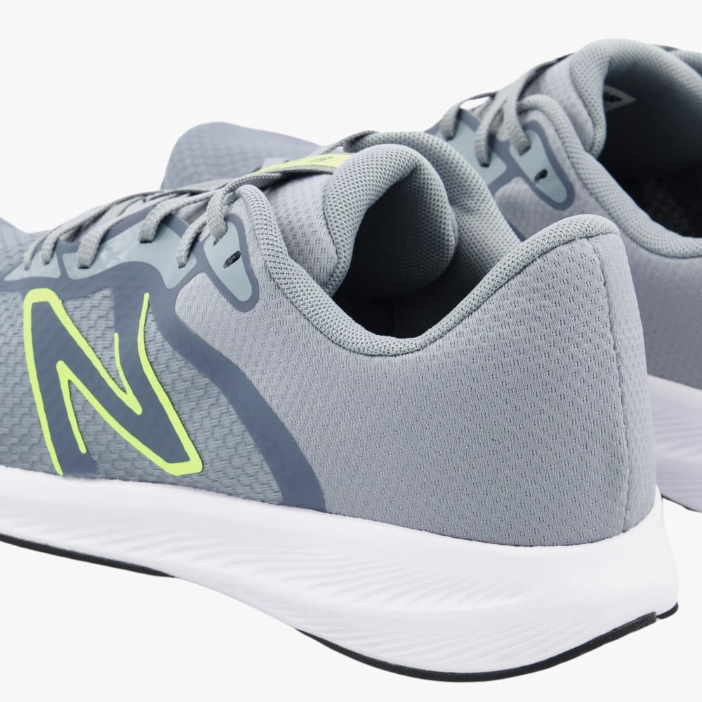 NEW BALANCE M413GY2